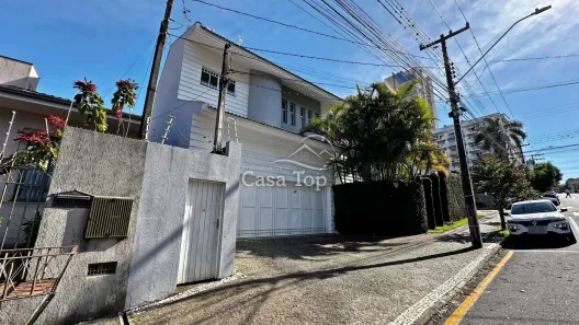Casa com 3 Quartos para alugar, 440m² no Centro, Ponta Grossa