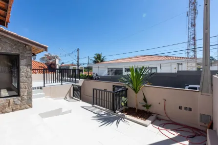 Casa com 3 Quartos à venda, 225m² no Sousas, Campinas