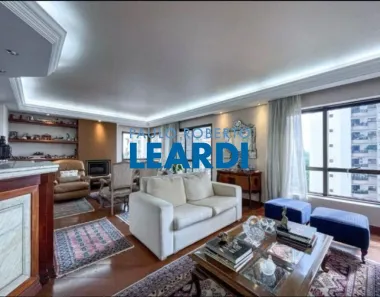 Apartamento com 3 Quartos à venda, 245m² no Vila Mariana, São Paulo