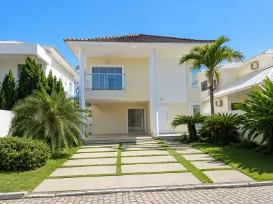 Casa de Condomínio com 5 Quartos à venda, 480m² no Parque Jóquei Club, Campos dos Goytacazes