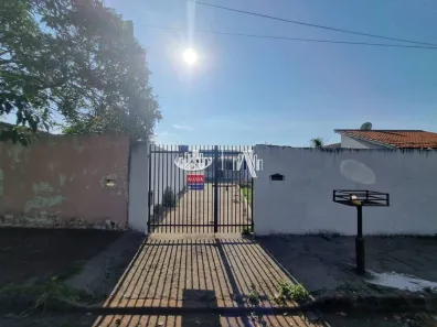 Casa com 2 Quartos para alugar, 60m² no Ouro Branco, Londrina
