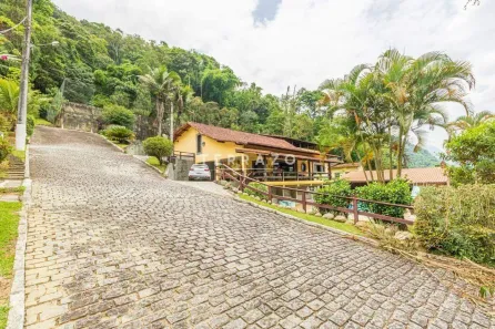 Casa de Condomínio com 4 Quartos à venda, 286m² no Cantagalo, Guapimirim