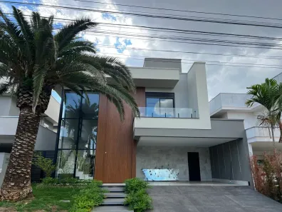 Casa de Condomínio com 4 Quartos à venda, 400m² no Jardins Madri, Goiânia