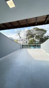 Sobrado com 3 Quartos à venda, 278m² no Vila Pires, Santo André