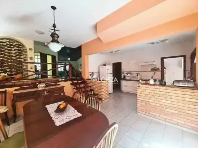 Casa de Condomínio com 3 Quartos à venda, 220m² no Granja Olga II, Sorocaba