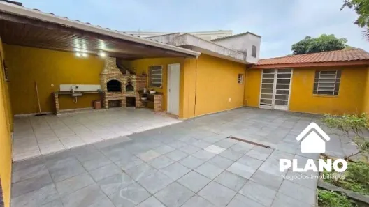 Casa com 2 Quartos para alugar, 200m² no Vila Gustavo, São Paulo