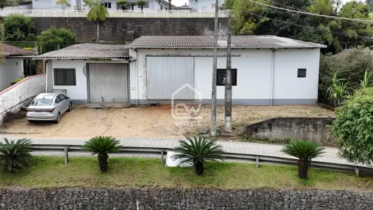 Galpão/Depósito/Armazém com 1 Quarto para alugar, 680m² no Industrial, Massaranduba