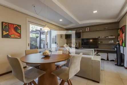 Casa de Condomínio com 3 Quartos à venda, 250m² no Vila Jardim, Porto Alegre