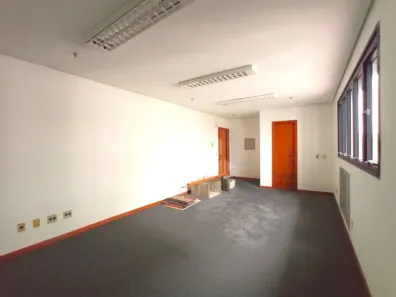Ponto Comercial para alugar, 36m² no Auxiliadora, Porto Alegre
