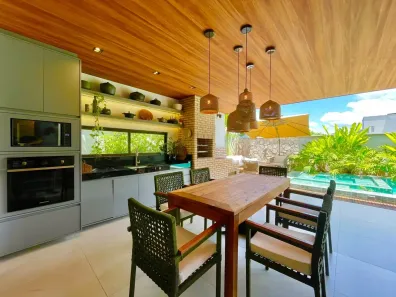 Casa de Condomínio com 4 Quartos à venda, 240m² no Urucunema, Eusébio