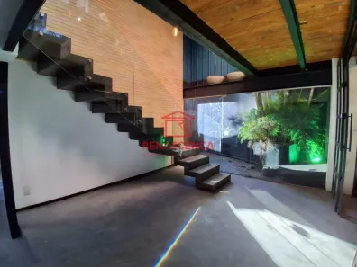 Imóvel Comercial para alugar, 250m² no Lagoa, Rio de Janeiro