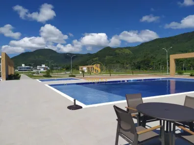 Lote/Terreno à venda, 400m² no Ratones, Florianópolis