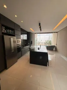 Casa com 3 Quartos à venda, 187m² no Bosque dos Buritis, Uberlândia