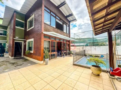 Casa com 4 Quartos à venda, 245m² no São Francisco, Niterói