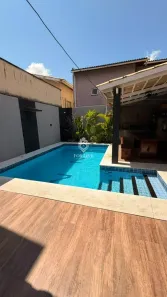 Casa de Condomínio com 4 Quartos à venda, 240m² no Jardim Cearense, Fortaleza