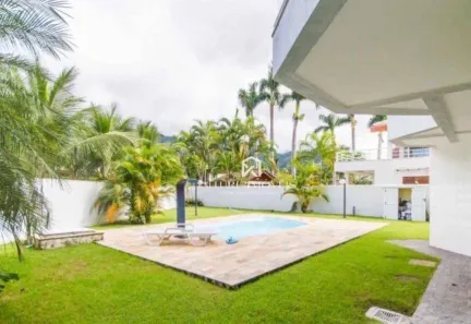 Casa de Condomínio com 4 Quartos à venda, 350m² no Tabatinga, Caraguatatuba