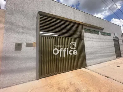 Casa com 3 Quartos à venda, 250m² no Parque Brasília, Anápolis