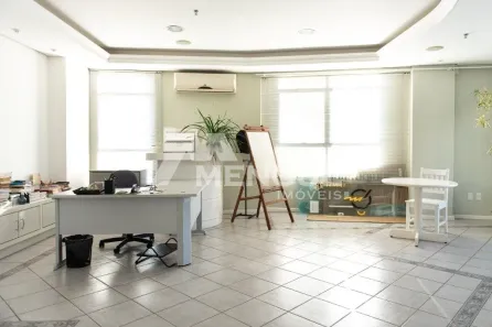 Sala Comercial para alugar, 42m² no Auxiliadora, Porto Alegre