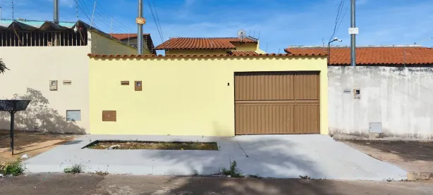 Casa com 3 Quartos à venda, 206m² no Jardim Veneza, Aparecida de Goiânia