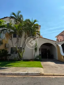 Casa de Condomínio com 3 Quartos à venda, 140m² no Coophema, Cuiabá
