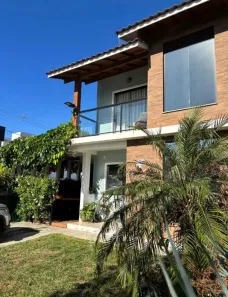 Casa com 3 Quartos à venda, 140m² no Campeche, Florianópolis