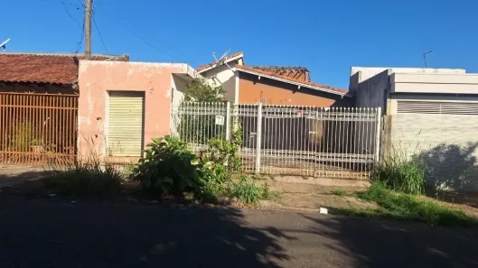 Casa com 2 Quartos à venda, 60m² no Núcleo Habitacional Doutor Aniz Badra, Marília