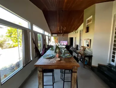 Casa com 4 Quartos à venda, 669m² no Cidade Jardim, Uberlândia