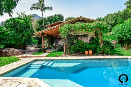 Casa com 3 Quartos à venda, 215m² no Perequê, Ilhabela