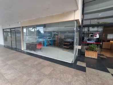 Ponto Comercial para alugar, 90m² no Renascença, São Luís