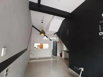 Prédio Comercial com 3 Quartos à venda, 275m² no Nossa Senhora Aparecida, Uberlândia