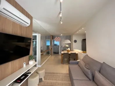Apartamento com 2 Quartos à venda, 85m² no Jurerê, Florianópolis