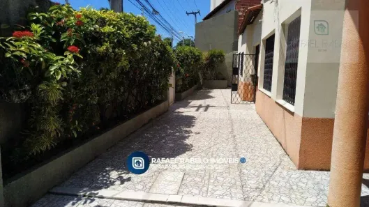 Casa com 7 Quartos à venda, 371m² no Messejana, Fortaleza