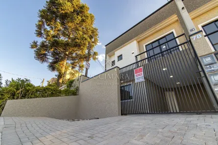 Sobrado com 3 Quartos à venda, 97m² no Alto Boqueirão, Curitiba