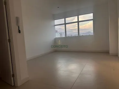 Sala Comercial à venda, 25m² no Canto, Florianópolis