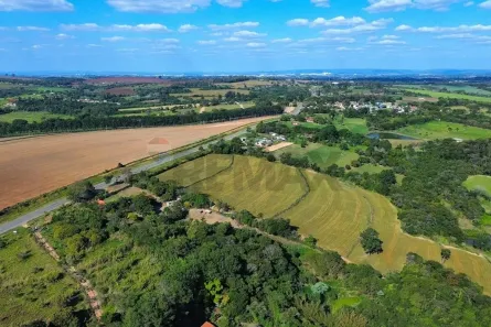 Fazenda/Sítio com 3 Quartos à venda, 22000m² no Centro, Araçoiaba da Serra