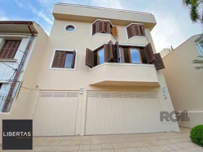 Casa com 3 Quartos à venda, 465m² no Rio Branco, Porto Alegre