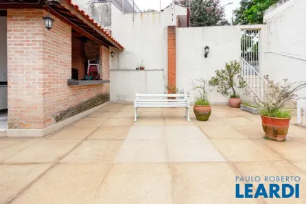 Casa com 3 Quartos à venda, 258m² no Vila Mariana, São Paulo