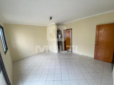 Apartamento com 3 Quartos para alugar, 90m² no Tabajaras, Uberlândia