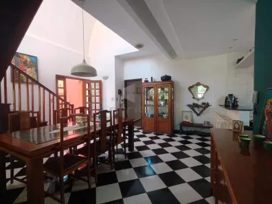 Casa com 5 Quartos à venda, 270m² no Floresta, Belo Horizonte