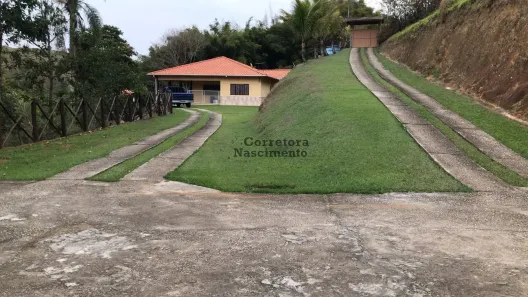 Fazenda/Sítio com 3 Quartos à venda, 700m² no , Paraibuna