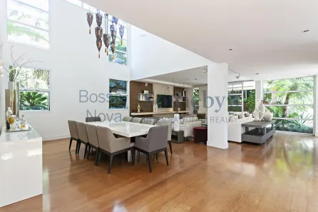 Casa com 4 Quartos à venda, 402m² no Jardim Petrópolis, São Paulo