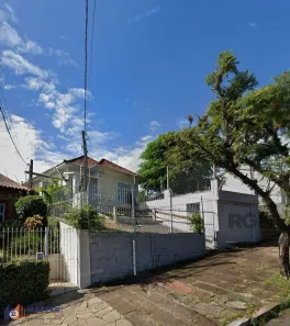 Casa com 3 Quartos à venda, 156m² no Teresópolis, Porto Alegre
