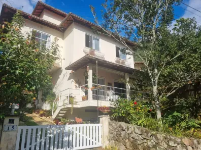 Casa com 3 Quartos à venda, 680m² no Cônego, Nova Friburgo