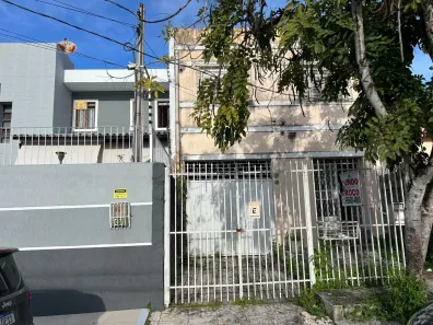 Casa com 4 Quartos à venda, 250m² no Farol, Maceió