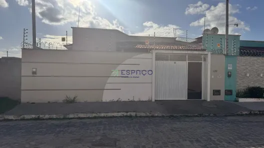 Casa com 3 Quartos para alugar, 120m² no Jardim Botanico, Goianinha