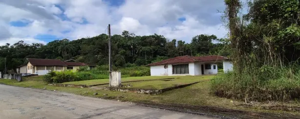 Casa com 3 Quartos à venda, 1754m² no São Marcos, Joinville