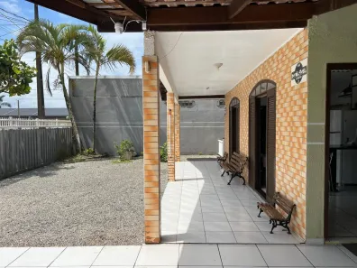 Casa com 4 Quartos à venda, 180m² no Guaratuba, Guaratuba