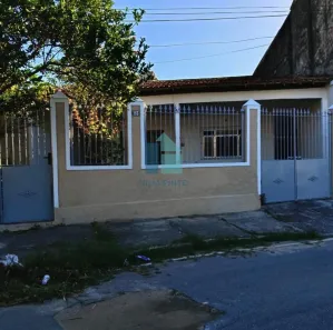 Casa com 3 Quartos para alugar, 120m² no Alto Cajueiros, Macaé