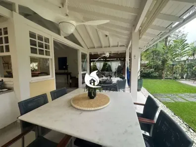 Casa de Condomínio com 4 Quartos para alugar, 240m² no Bairro de Juquehy, São Sebastião