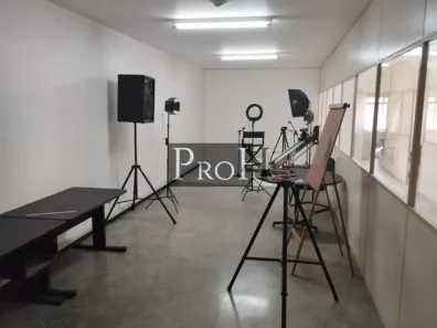 Apartamento com 3 Quartos à venda, 1000m² no Vila Marieta, São Paulo